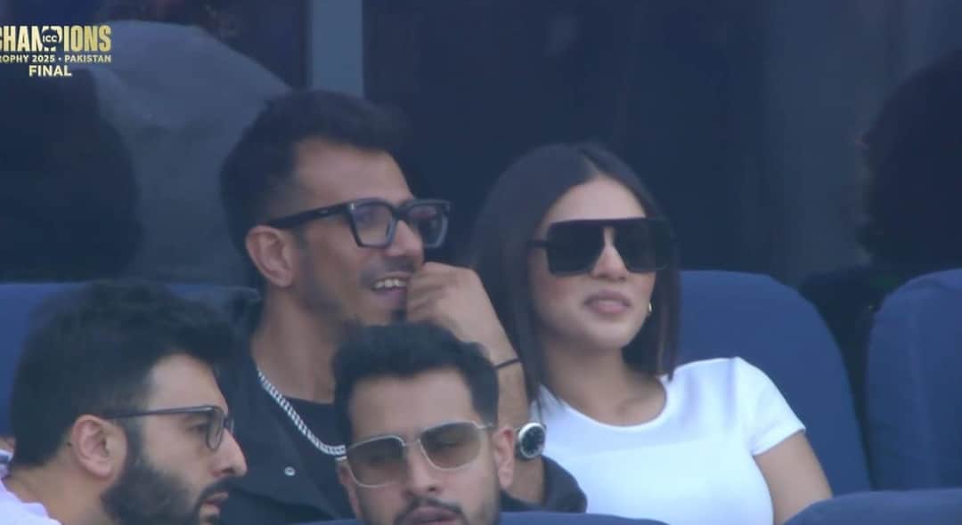 Yuzvendra Chahal watching IND vs NZ CT2025 Final